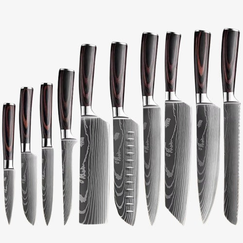 Set de Dix Couteaux Japonais en Acier Damas - Chef Takumi - Natural Teak