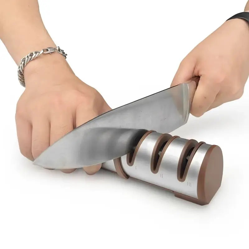 Aiguiseur   de   Couteaux   Professionnel – Tranchant de Chef, à Domicile